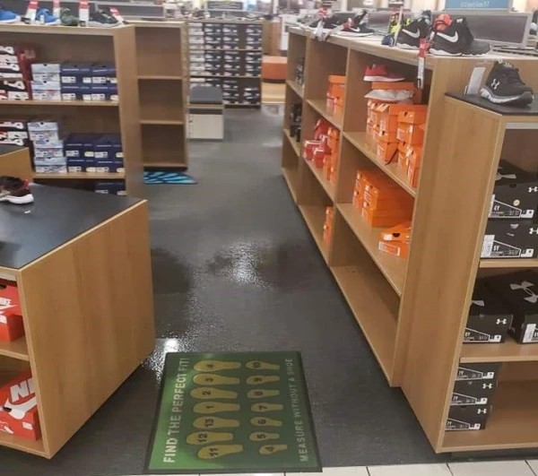 water damage restoration St. Louis